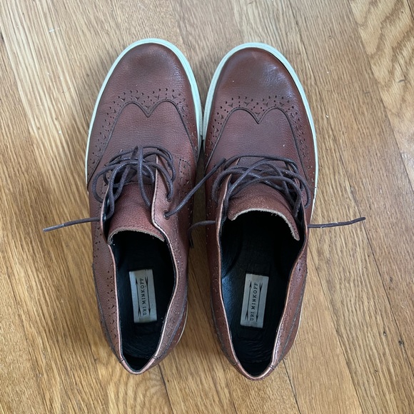 Uri Minkoff men’s brown leather dress shoe main image 2